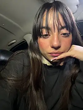 Mia fiire online show from January 2026 03:00:02 AM