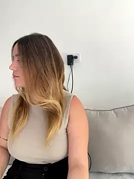 Snapshot of Nasss7 chatting on January 2026 05:38:02 PM Nasss7 online show from January 2026 05:38:02 PM