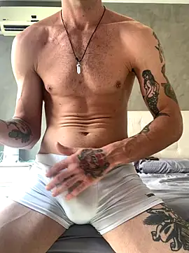 Tesudo034 online show from December 2025 12:47:02 PM