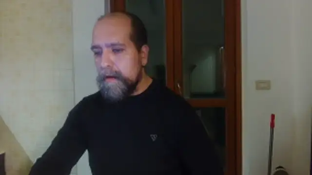 Snapshot of AMIRDIB2025 chatting on November 2025 06:54:01 PM AMIRDIB2025 online show from November 2025 06:54:01 PM