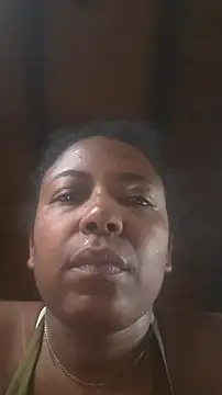 Snapshot of ChanneldelaCroix chatting on May 2026 08:00:01 AM ChanneldelaCroix online show from May 2026 08:00:01 AM