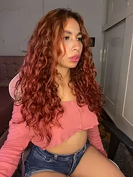 PrettyChloe  online show from May 2026 06:58:01 PM