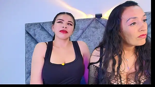 Snapshot of Nahomi_rous777 chatting on November 2025 07:49:02 PM Nahomi rous777 online show from November 2025 07:49:02 PM