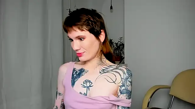 FogFoggyLove online show from December 2025 09:20:02 PM