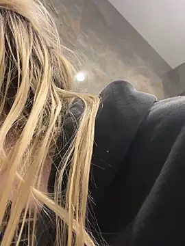 d0uble trouble online show from February 2026 05:57:02 AM