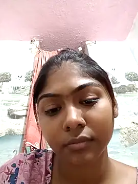 Snapshot of Cute_diya023 chatting on March 2026 03:18:01 PM Cute diya023 online show from March 2026 03:18:01 PM