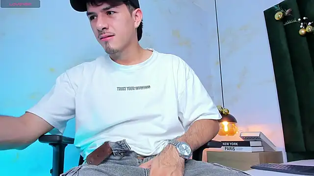 Snapshot of Justin_duque chatting on December 2025 07:53:02 PM Justin duque online show from December 2025 07:53:02 PM