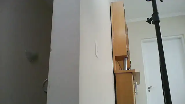 Snapshot of GabriellaManhas chatting on February 2026 02:04:02 PM GabriellaManhas online show from February 2026 02:04:02 PM