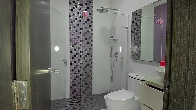 Snapshot of Katrina_hot1 chatting on February 2026 06:19:02 AM Katrina hot1 online show from February 2026 06:19:02 AM