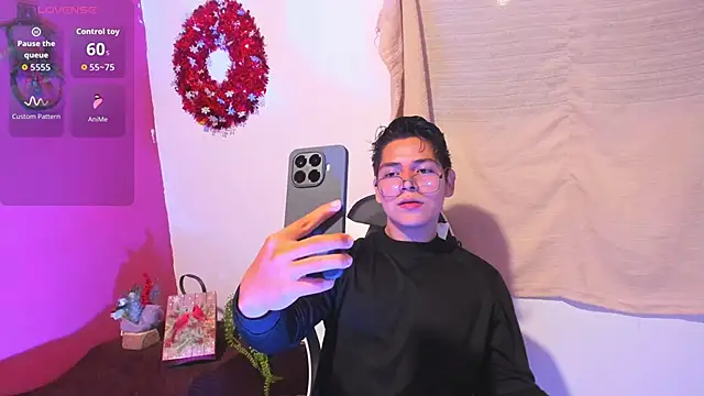 Asta YunoXXX online show from December 2025 05:05:01 AM