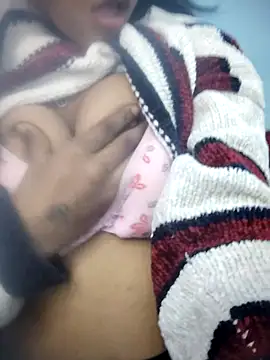 Snapshot of Isha_Liha chatting on December 2025 05:39:02 AM Isha Liha online show from December 2025 05:39:02 AM