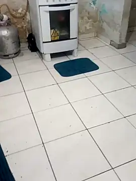 Snapshot of _-_putinha_- chatting on December 2025 10:54:01 AM - putinha - online show from December 2025 10:54:01 AM