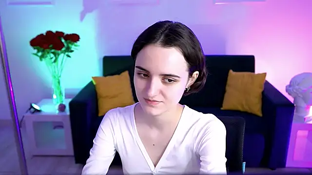 KateWillows online show from March 2026 04:16:01 AM