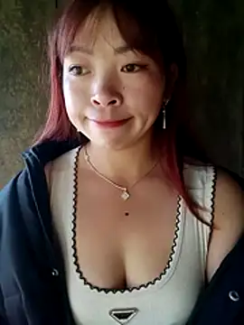 Snapshot of alissa-ww chatting on December 2025 03:12:02 AM alissa-ww online show from December 2025 03:12:02 AM