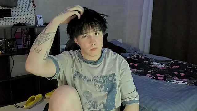 Snapshot of miya_meow_miku chatting on December 2025 05:31:02 PM miya meow miku online show from December 2025 05:31:02 PM