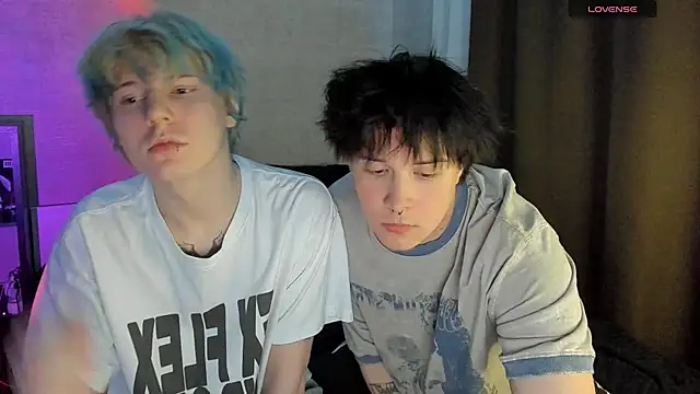 Snapshot of miya_meow_miku chatting on December 2025 06:45:01 PM miya meow miku online show from December 2025 06:45:01 PM