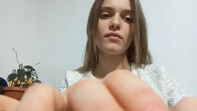 Snapshot of MildredVillareal chatting on December 2025 03:06:01 PM MildredVillareal online show from December 2025 03:06:01 PM