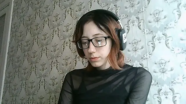 Snapshot of AmandaGimenez chatting on December 2025 10:22:01 AM AmandaGimenez online show from December 2025 10:22:01 AM