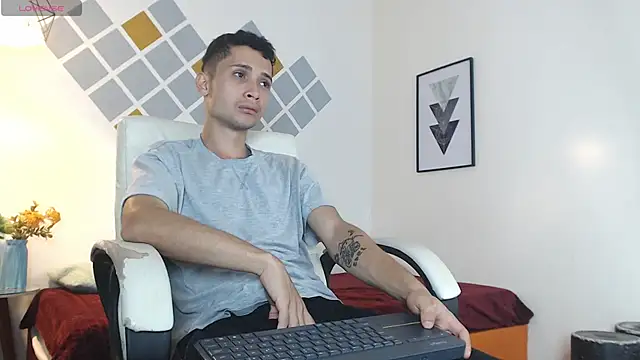 LucassSmith11 online show from February 2026 06:59:02 PM