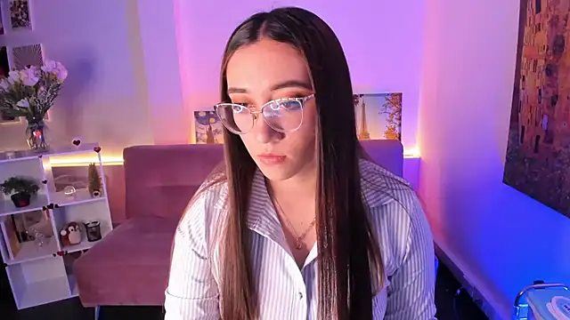 SwettieSammy online show from April 2026 12:29:02 PM