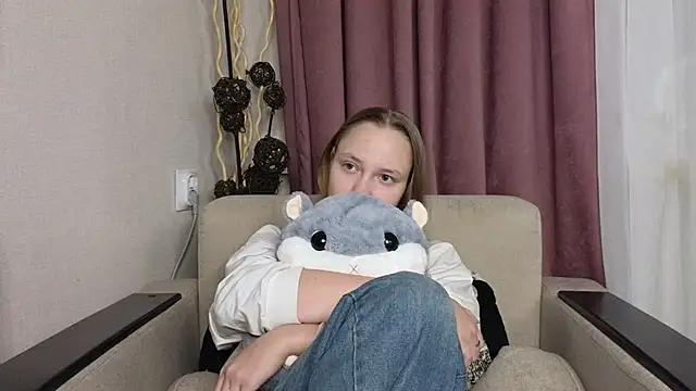 Snapshot of BibiStapler chatting on December 2025 08:15:02 PM BibiStapler online show from December 2025 08:15:02 PM