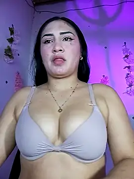 Emy cutee online show from March 2026 01:11:01 PM