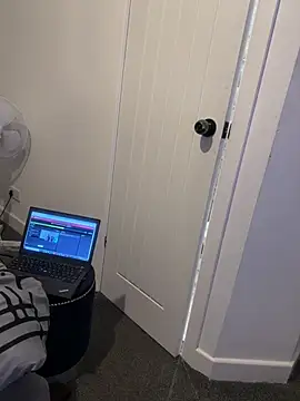 smartfuck777 online show from March 2026 06:52:01 PM