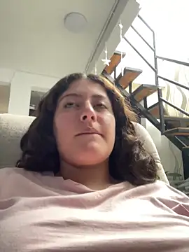 kayla lumin online show from December 2025 07:41:02 PM