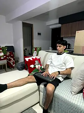 liorvante online show from December 2025 01:46:02 AM