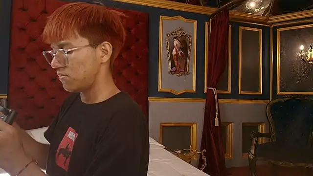 Snapshot of isaac_grimm chatting on December 2025 03:00:02 AM isaac grimm online show from December 2025 03:00:02 AM