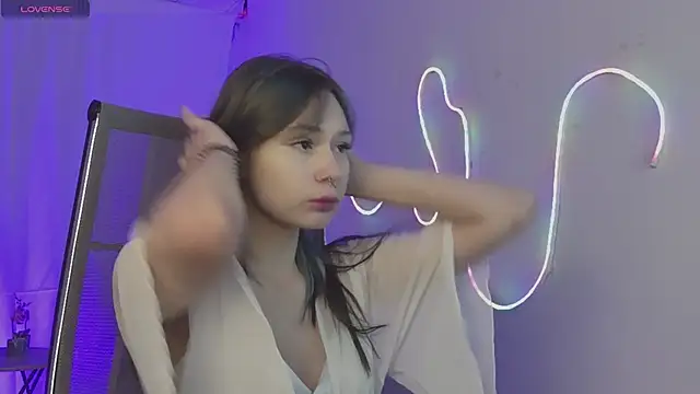 ReikoAckerman online show from December 2025 02:57:02 PM