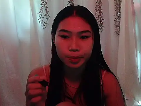 Snapshot of Allysonxx05 chatting on December 2025 03:59:02 AM Allysonxx05 online show from December 2025 03:59:02 AM