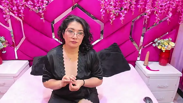 Snapshot of Alexa_Sanz chatting on December 2025 07:32:01 PM Alexa Sanz online show from December 2025 07:32:01 PM