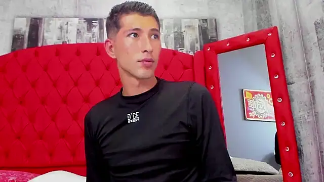 Snapshot of jay_Bluee1 chatting on December 2025 09:01:02 PM jay Bluee1 online show from December 2025 09:01:02 PM