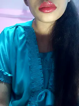 Snapshot of Nila-islam chatting on December 2025 05:42:02 PM Nila-islam online show from December 2025 05:42:02 PM