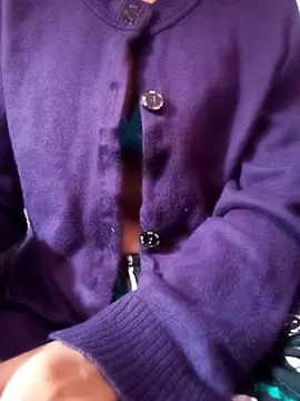 Snapshot of Nila-islam chatting on February 2026 03:22:01 AM Nila-islam online show from February 2026 03:22:01 AM