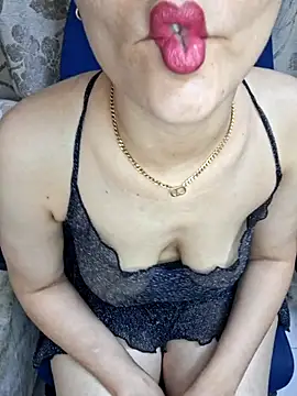 deva-sexy online show from December 2025 10:38:01 PM