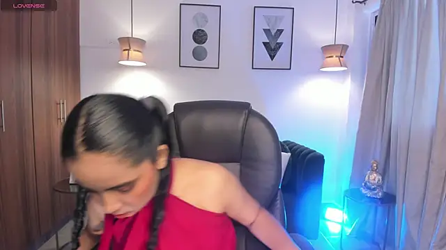 alana martiins online show from December 2025 11:17:02 AM