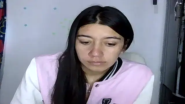 Snapshot of TaylorLove- chatting on November 2025 10:03:02 PM TaylorLove- online show from November 2025 10:03:02 PM