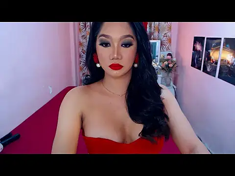 UrScreenGoddess online show from April 2026 11:51:02 PM