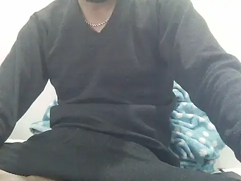 Snapshot of kalalund-up chatting on December 2025 03:51:01 PM kalalund-up online show from December 2025 03:51:01 PM