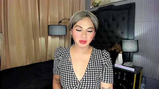 asianhugecockjulia online show from March 2026 06:01:02 PM