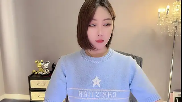 Miahave online show from December 2025 01:22:02 AM