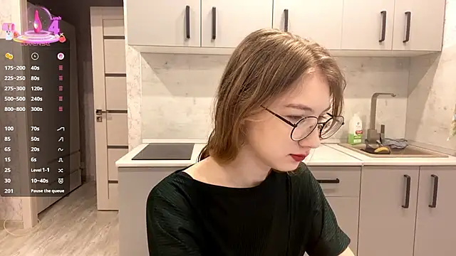 Snapshot of MargyDejong chatting on February 2026 09:08:02 AM MargyDejong online show from February 2026 09:08:02 AM