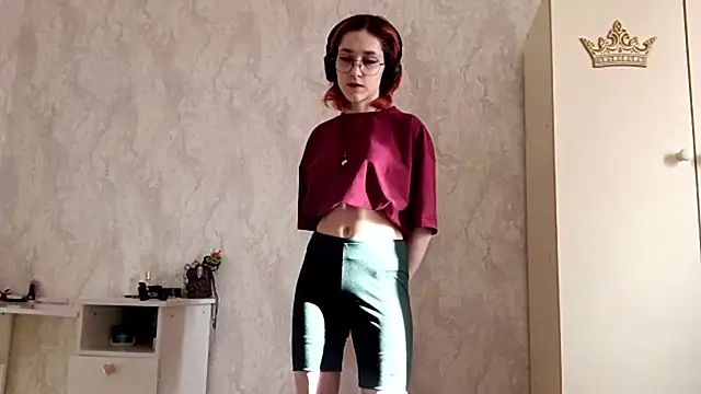 LinaWatter online show from December 2025 08:51:02 AM