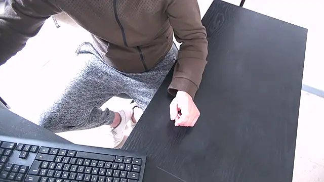 Snapshot of TRESBONNEBITE chatting on February 2026 02:35:01 PM TRESBONNEBITE online show from February 2026 02:35:01 PM