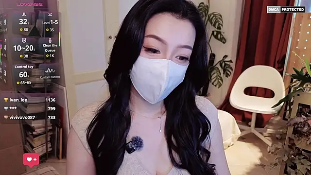 nayomi 34f online show from April 2026 06:44:01 AM