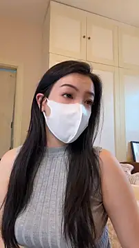 nayomi 34f online show from May 2026 04:43:02 AM