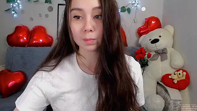 AlinaEleven online show from May 2026 01:25:01 AM