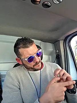 Cicciolino 23 online show from December 2025 12:25:02 PM